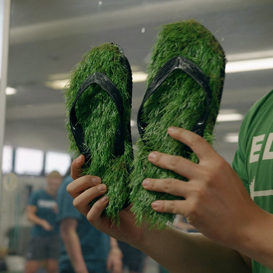 タンクトップ協会オリジナル芝草履　SHIBAZOURI